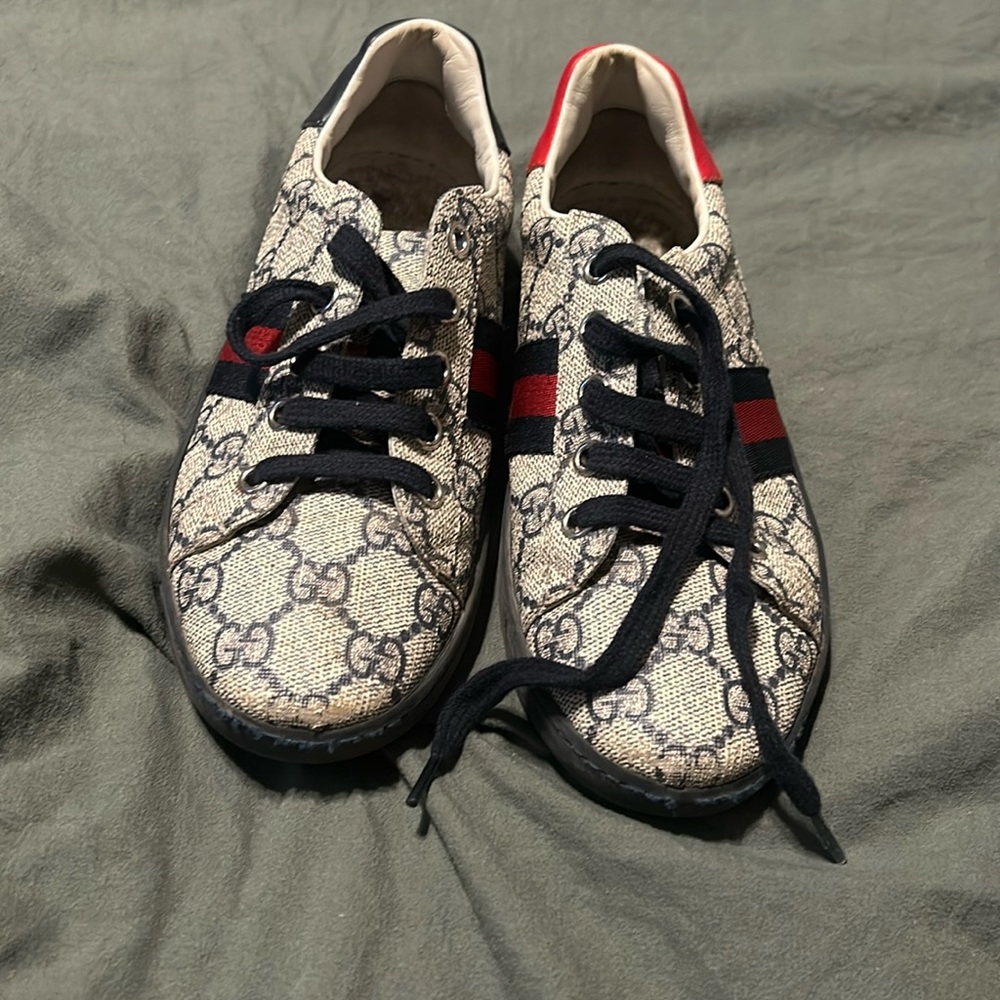 Blue and red Gucci lil boys sneakers